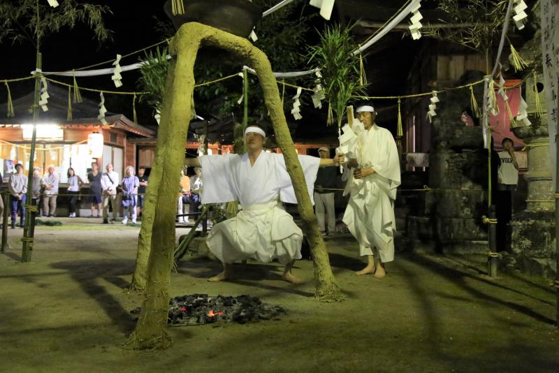 湯立神楽写真
