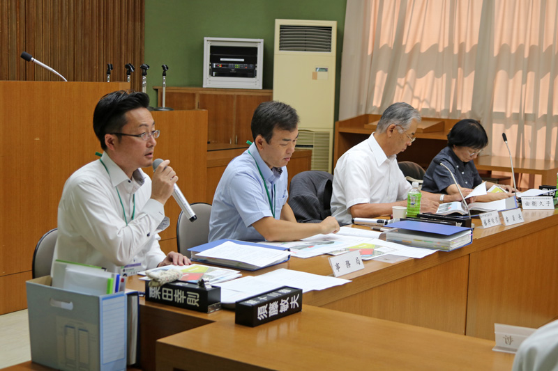 庁舎建設検討委員会04-1